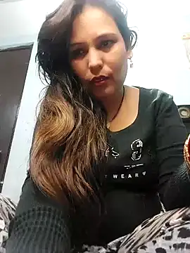 Poojabhabi101 online show from December 28, 2024, 6:49 am