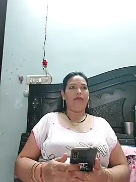 Poojabhabi101 online show from October 1, 2025, 6:40 am