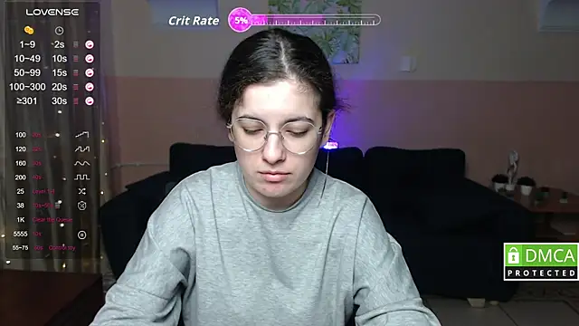 Snapshot of Aminabeatris chatting on October 9, 2025, 5:30 am Aminabeatris online show from October 9, 2025, 5:30 am