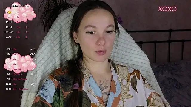 lil luna x online show from November 13, 2025, 10:24 pm