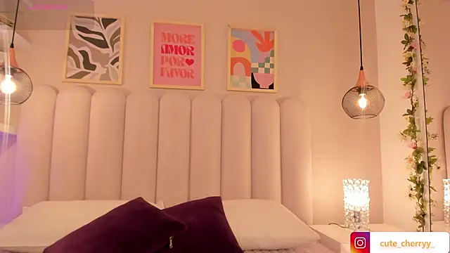 Snapshot of cute__cherry_ chatting on September 22, 2025, 8:15 pm cute cherry online show from September 22, 2025, 8:15 pm