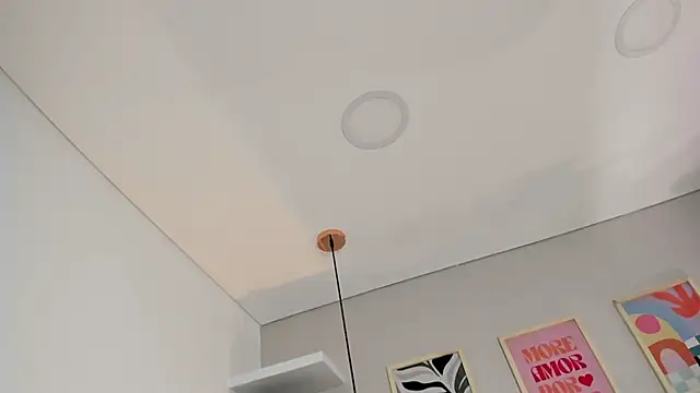 cute  cherry  online show from December 15, 2025, 8:47 pm