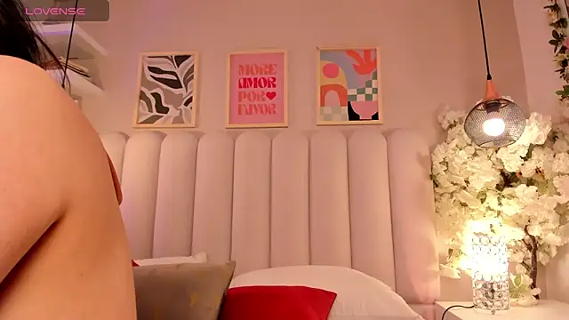 Snapshot of cute__cherry_ chatting on October 6, 2025, 8:20 pm cute cherry online show from October 6, 2025, 8:20 pm