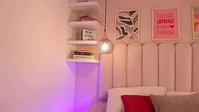 Snapshot of cute__cherry_ chatting on October 11, 2025, 7:26 pm cute cherry online show from October 11, 2025, 7:26 pm