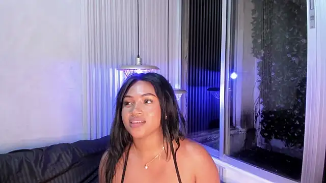 Aluna sweet online show from February 25, 2025, 11:59 pm