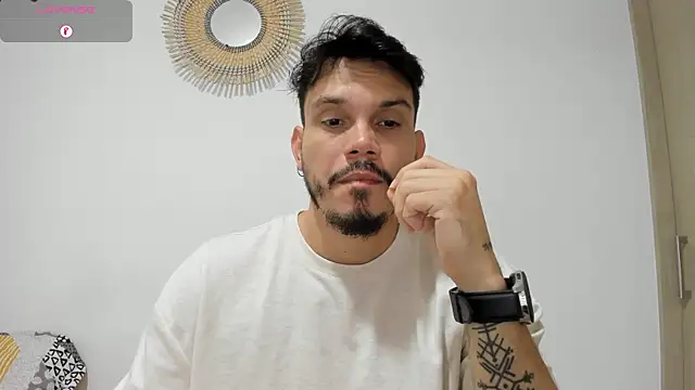 Snapshot of alejandro_stark chatting on January 4, 2025, 10:05 am alejandro stark online show from January 4, 2025, 10:05 am