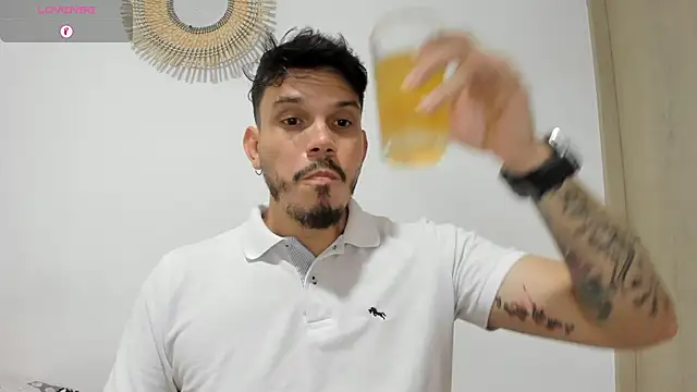 Snapshot of alejandro_stark chatting on December 29, 2024, 8:58 pm alejandro stark online show from December 29, 2024, 8:58 pm