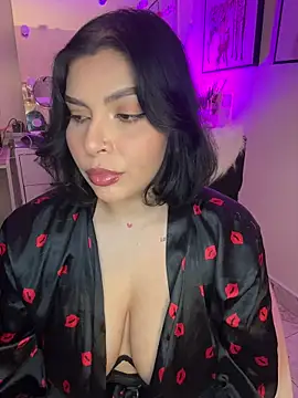 Snapshot of GigiiStone chatting on February 23, 2026, 1:44 pm GigiiStone online show from February 23, 2026, 1:44 pm