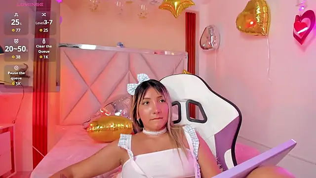 Happy tits online show from February 14, 2025, 2:44 pm