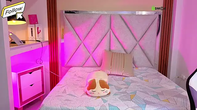 Happy tits online show from October 8, 2025, 4:51 pm