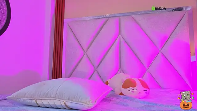 Happy tits online show from October 24, 2025, 7:24 pm