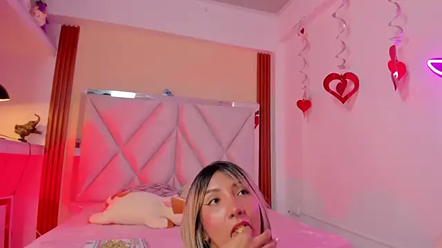 Happy tits online show from February 11, 2025, 9:35 pm