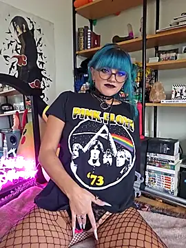 anyalikestosuck online show from November 11, 2025, 6:25 pm