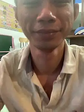 Snapshot of x0x-Philip-x0x chatting on October 8, 2025, 1:56 pm x0x-Philip-x0x online show from October 8, 2025, 1:56 pm