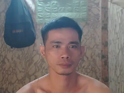 Snapshot of x0x-Philip-x0x chatting on October 26, 2025, 5:46 pm x0x-Philip-x0x online show from October 26, 2025, 5:46 pm