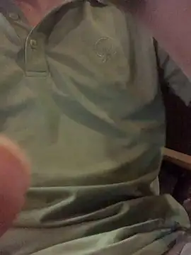 Snapshot of x0x-Philip-x0x chatting on October 11, 2025, 3:35 pm x0x-Philip-x0x online show from October 11, 2025, 3:35 pm