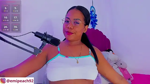 Snapshot of samanthaabloom chatting on September 29, 2025, 10:37 pm samanthaabloom online show from September 29, 2025, 10:37 pm