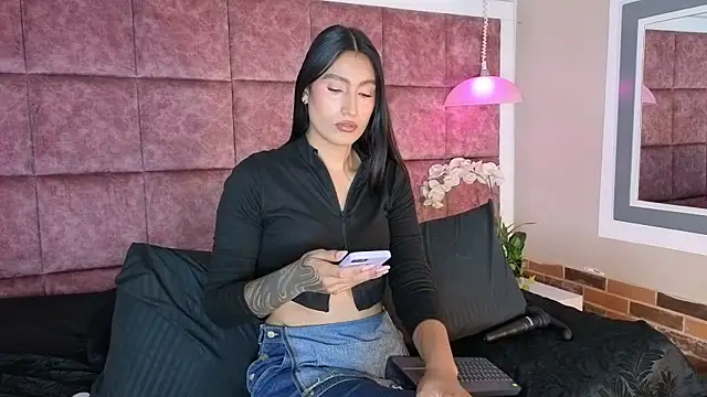 Taly Fox online show from June 21, 2026, 9:48 am
