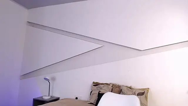 Snapshot of hot_little_bunny chatting on September 18, 2025, 9:29 pm hot little bunny online show from September 18, 2025, 9:29 pm