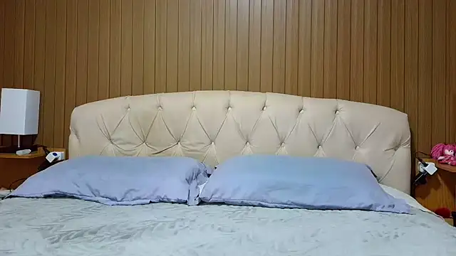 Snapshot of Kellynha_Sweet chatting on September 18, 2025, 10:35 pm Kellynha Sweet online show from September 18, 2025, 10:35 pm