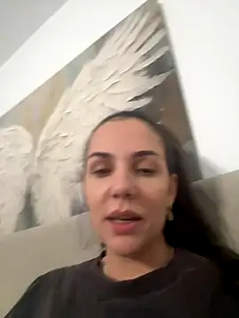 Snapshot of TaniaAmore chatting on October 5, 2025, 3:47 pm TaniaAmore online show from October 5, 2025, 3:47 pm