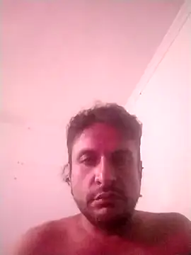 Snapshot of kevin613603 chatting on October 22, 2025, 6:35 am kevin613603 online show from October 22, 2025, 6:35 am