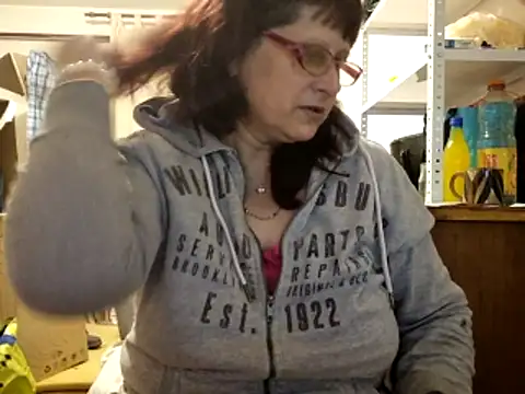 Samantha Squirtxh online show from December 15, 2025, 2:28 am