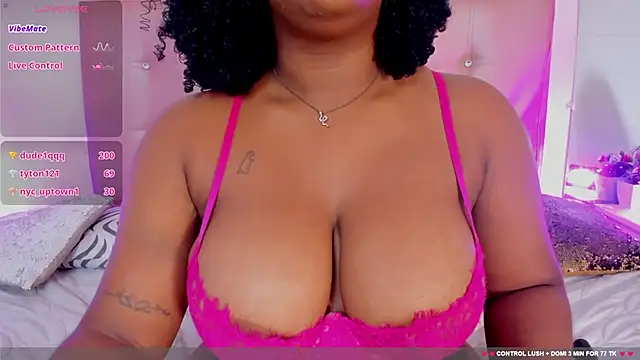 Snapshot of Tyra_Privacy chatting on March 9, 2025, 11:46 pm Tyra Privacy online show from March 9, 2025, 11:46 pm