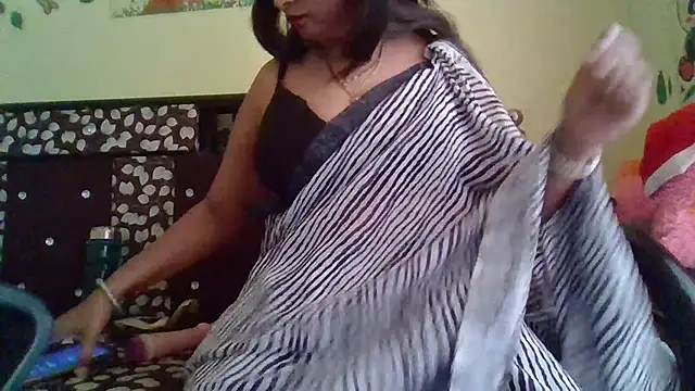 NautyBabe online show from February 21, 2025, 4:51 am