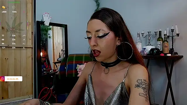 VickyJackson  online show from February 14, 2025, 5:25 pm