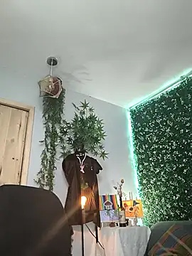 VickyJackson  online show from February 11, 2026, 8:09 pm