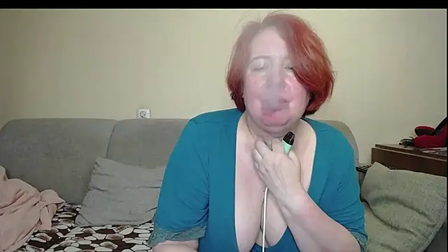 Snapshot of NikolRedMilf chatting on September 11, 2025, 9:37 pm NikolRedMilf online show from September 11, 2025, 9:37 pm