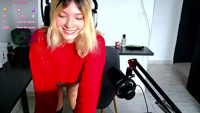 Ania jones online show from October 4, 2025, 9:05 pm