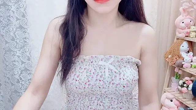 Snapshot of Rellababyy chatting on October 18, 2025, 1:24 pm Rellababyy online show from October 18, 2025, 1:24 pm