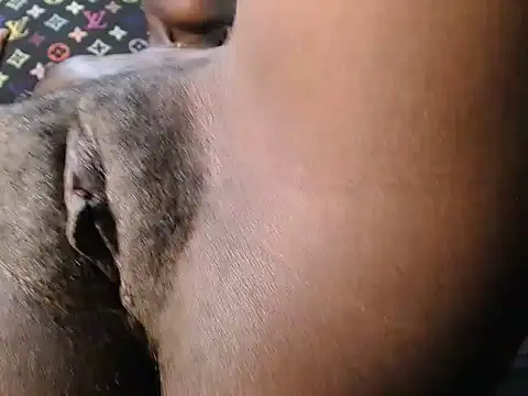 santa queenn online show from February 11, 2026, 9:09 am