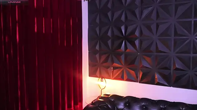 Misselektra   online show from February 28, 2025, 9:58 am