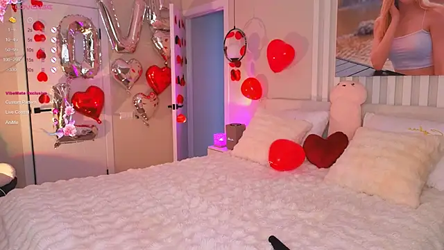 Lana me online show from February 14, 2025, 4:04 am