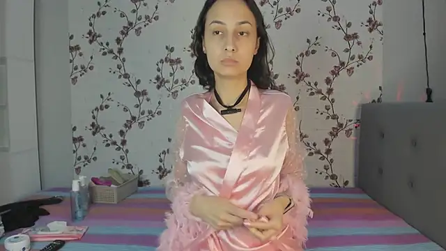 Alisagold90 online show from March 2, 2025, 4:25 pm