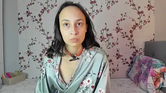 Alisagold90 online show from December 20, 2025, 9:01 am