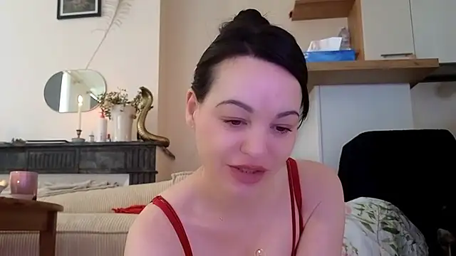 Lilie romeo online show from March 3, 2025, 11:22 am