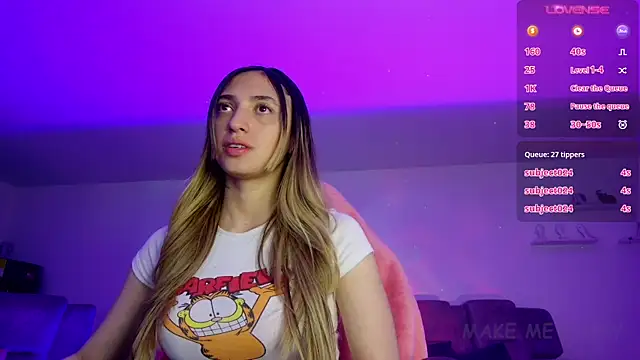 Snapshot of TiffanyBela chatting on October 14, 2025, 11:25 pm TiffanyBela online show from October 14, 2025, 11:25 pm