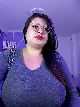 MiiaaJoness online show from January 23, 2025, 6:03 pm