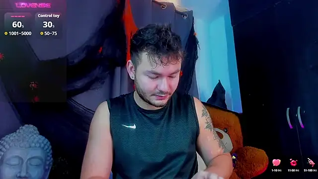 Snapshot of JacoLive chatting on October 18, 2025, 8:00 pm JacoLive online show from October 18, 2025, 8:00 pm