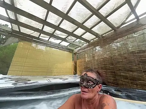 prainxxx22 online show from September 30, 2025, 6:14 pm