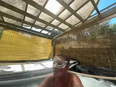 prainxxx22 online show from October 1, 2025, 6:23 pm