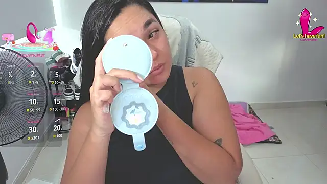 CelesteBrucee online show from September 19, 2025, 9:08 pm