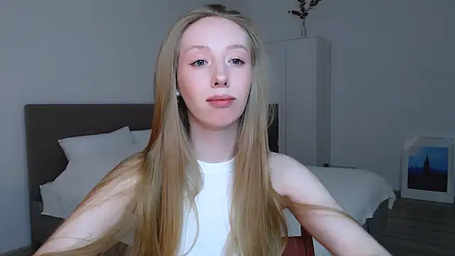 Luna insniity online show from February 9, 2025, 6:58 pm