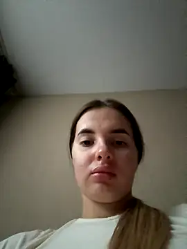 Donna Evans online show from November 2, 2025, 3:00 am