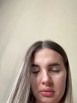 Snapshot of Donna_Evans chatting on October 18, 2025, 3:30 am Donna Evans online show from October 18, 2025, 3:30 am