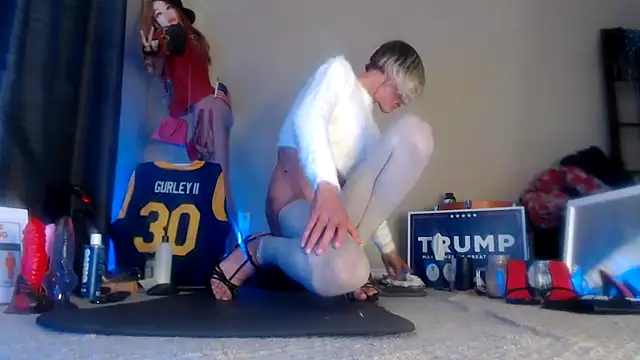 Taylorsexbot online show from December 30, 2024, 9:08 pm